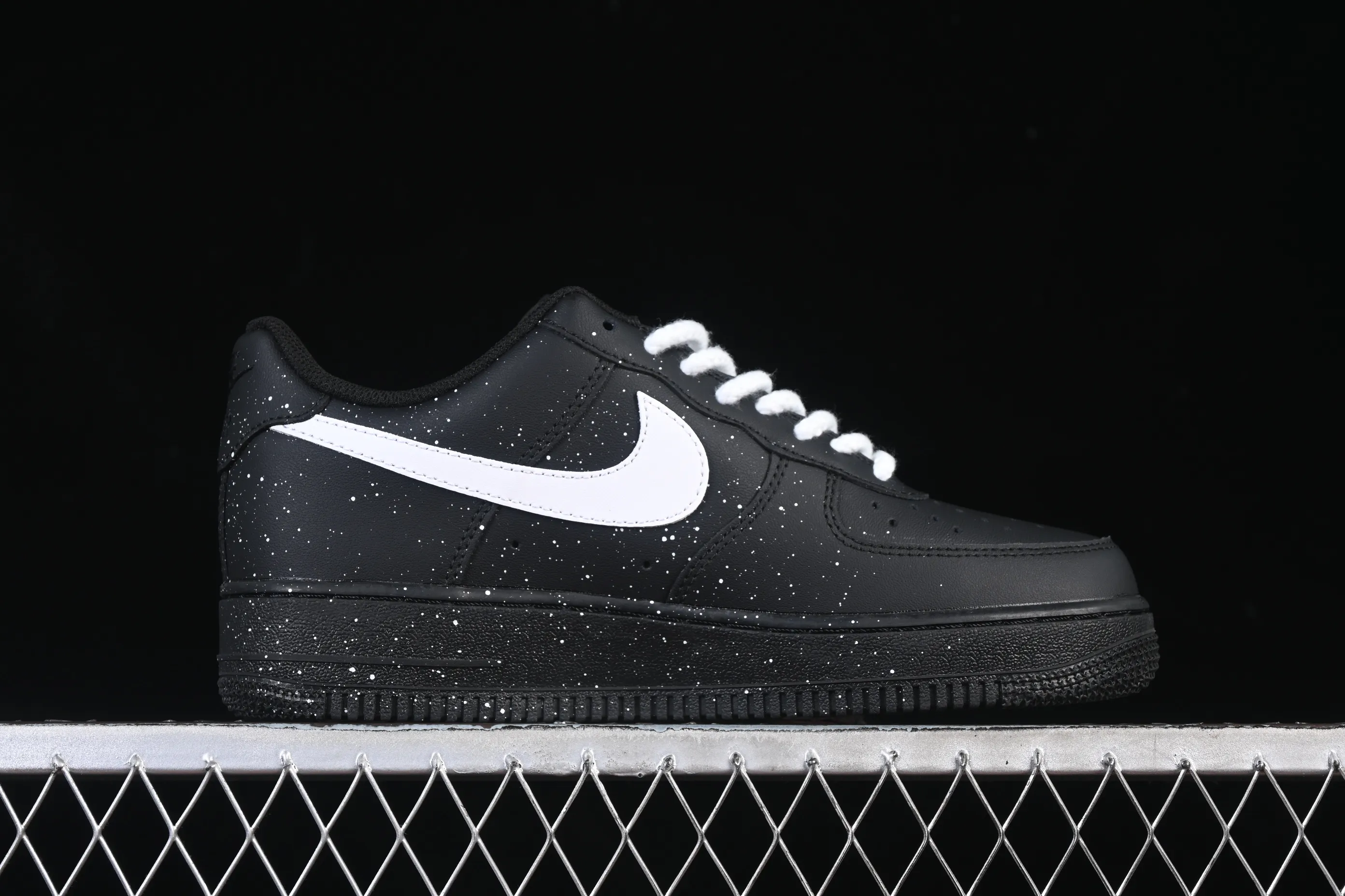 All categories Nk Air Force 1 Air Force series Nk Air Force 1 Low Air Force low top Nike Air Force 1'07 Low Two-dimensional theme Black space Air Force 1 low-top casual sneakers ZH0316-101